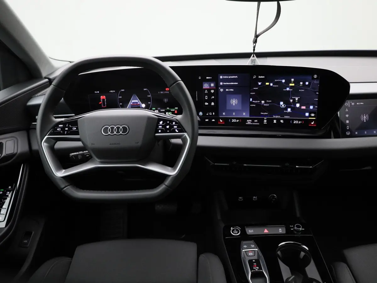 Advanced edition performance 100 kWh | Adaptive cruise control | Luchtvering | Glazen panoramadak | Dodehoekdetectie | Stoelverwarming voor & achter | Stuurverwarming | Elektrisch instel. vo