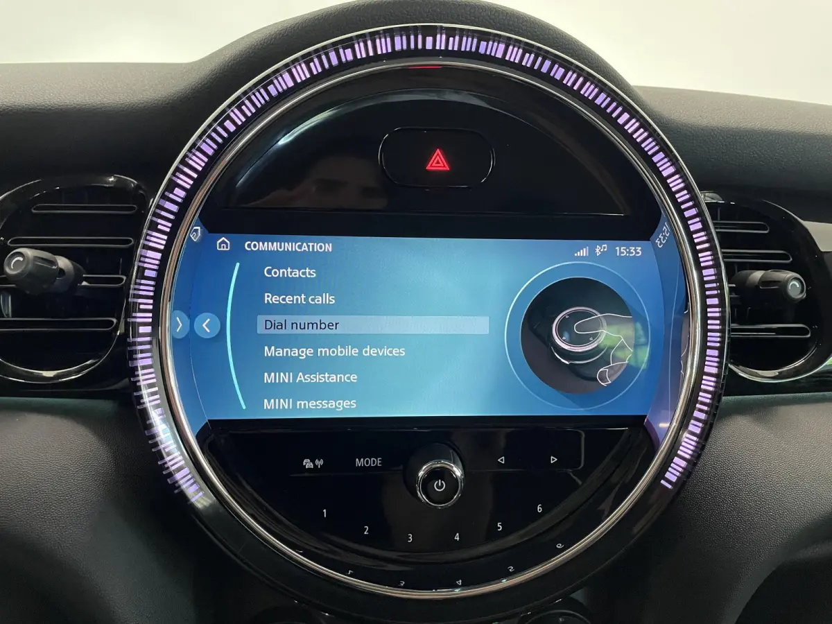 1.5 Business Edition 3-D LED Navi 8.8 inch Cruise DAB+ Airco Zwart Dak