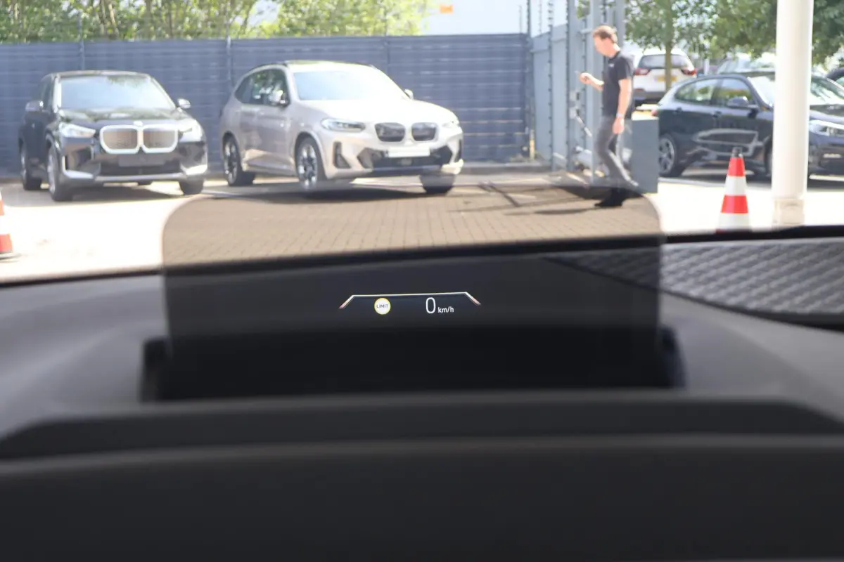 225e xDrive | SOH 100% | M Sport | Driving Assistant Plus | Trekhaak | Comfort Pack