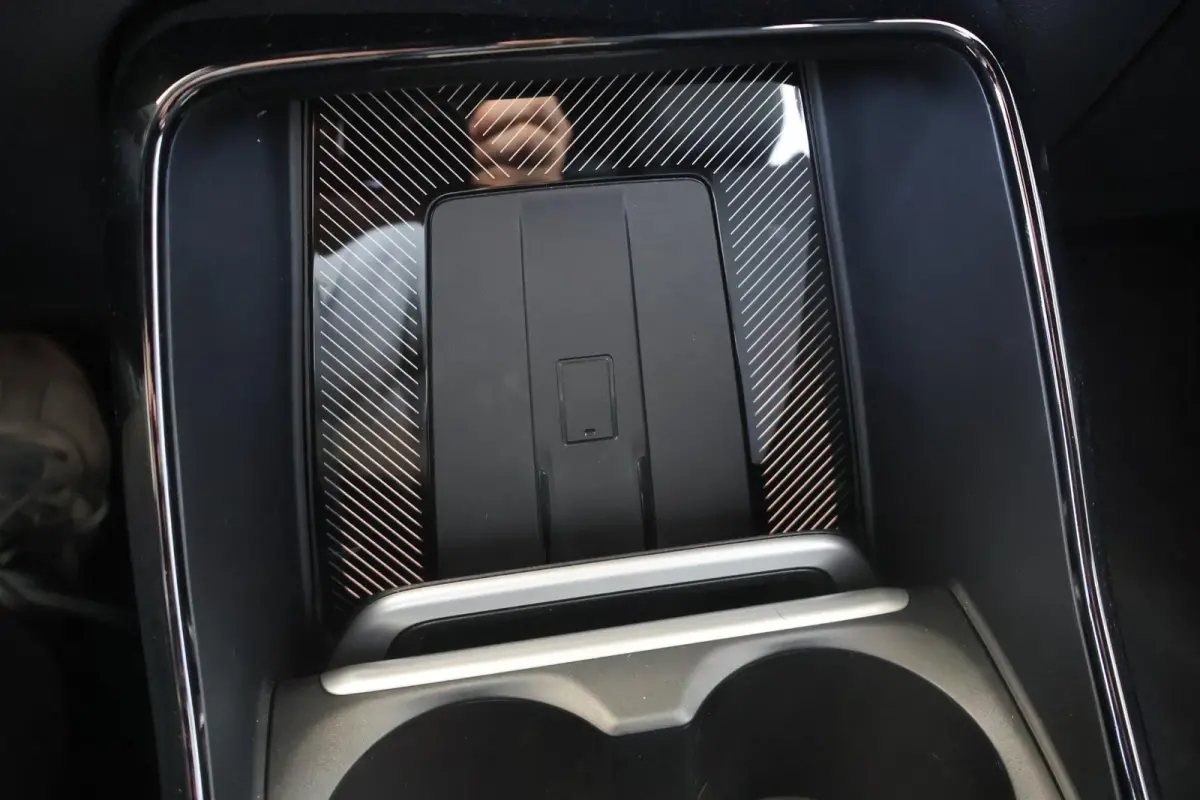 225e xDrive | SOH 100% | M Sport | Driving Assistant Plus | Trekhaak | Comfort Pack