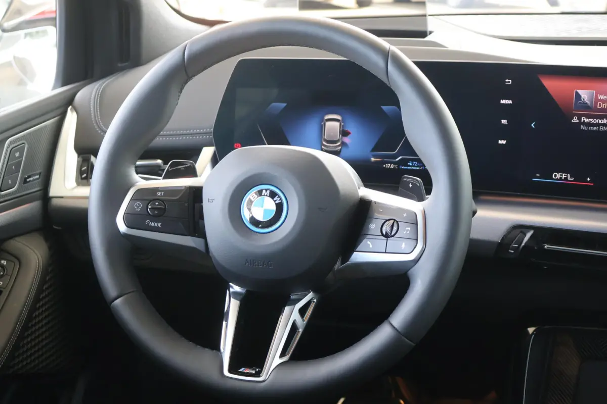 225e xDrive | SOH 100% | M Sport | Driving Assistant Plus | Trekhaak | Comfort Pack