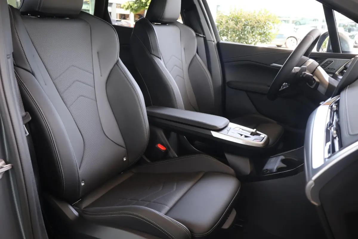 225e xDrive | SOH 100% | M Sport | Driving Assistant Plus | Trekhaak | Comfort Pack