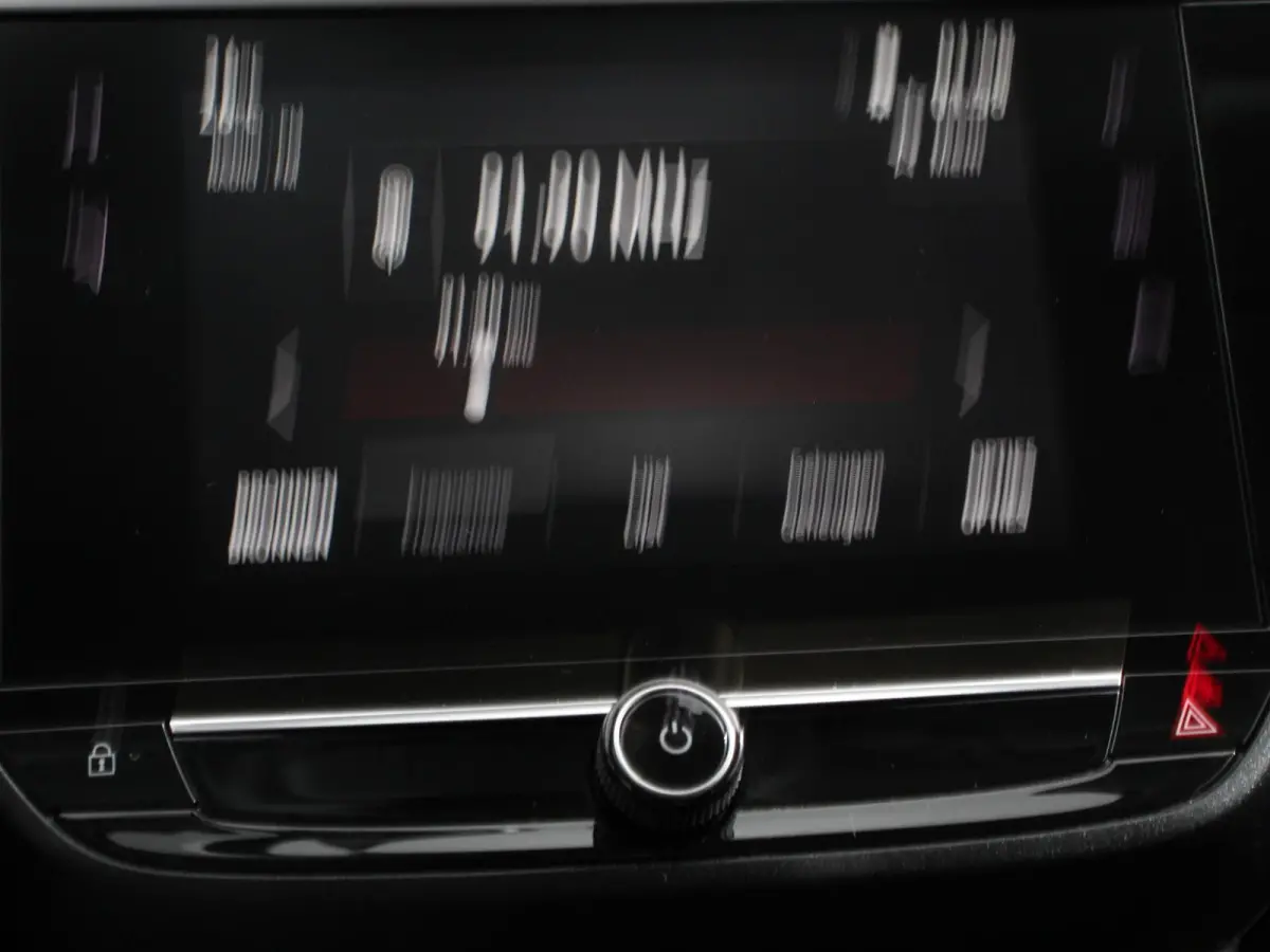1.2 Turbo Elegance Automaat Airco Cruise control Led Navigatie Apple Carplay/ Android auto Achteruitrijcamera Stoelverwarming Parkeersensoren Lichtmetalen Velgen