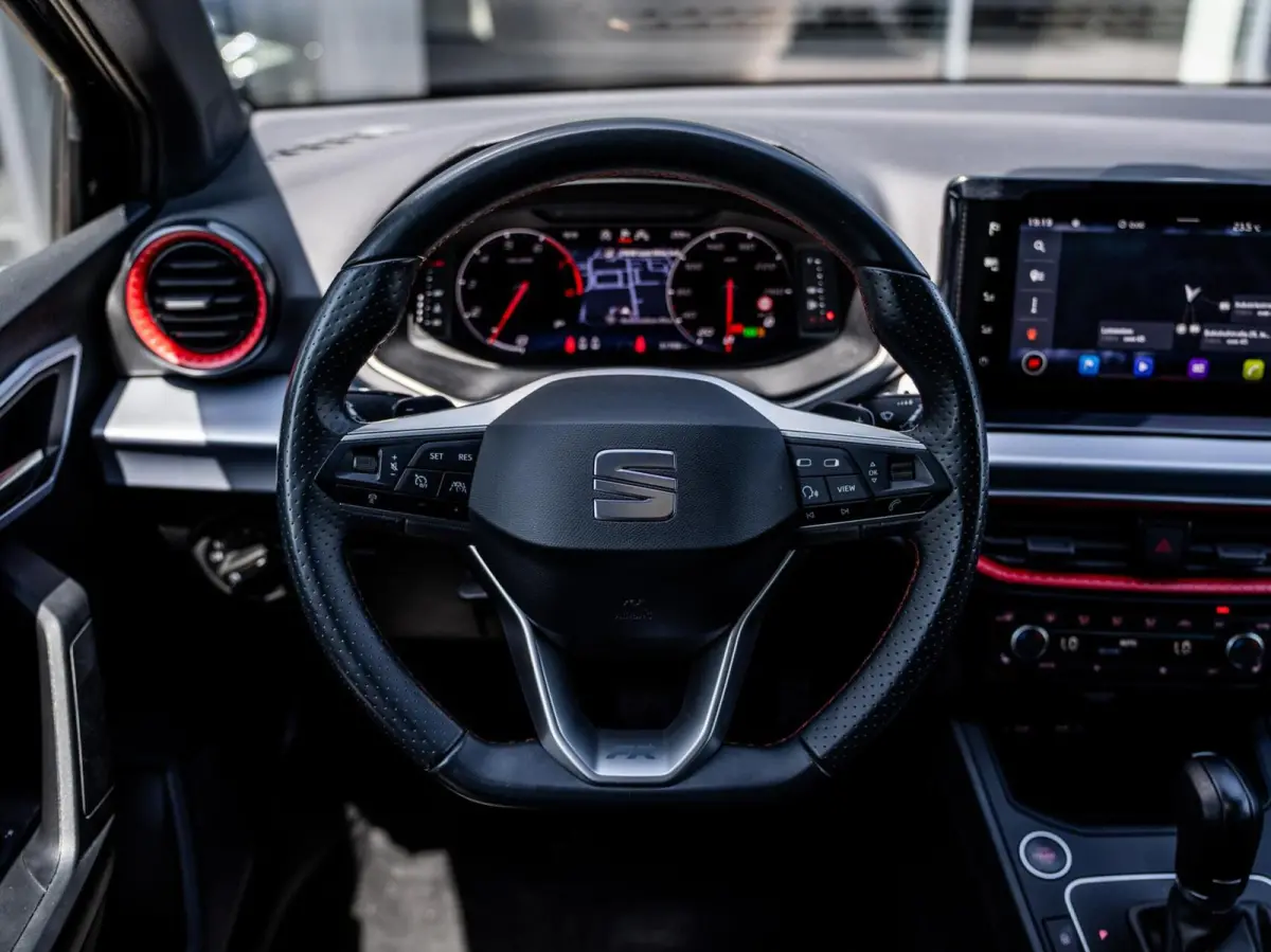 1.0 EcoTSI FR|PANO|ACC|CAMERA|CARPLAY|18''|LED