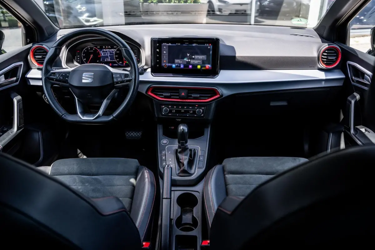 1.0 EcoTSI FR|PANO|ACC|CAMERA|CARPLAY|18''|LED