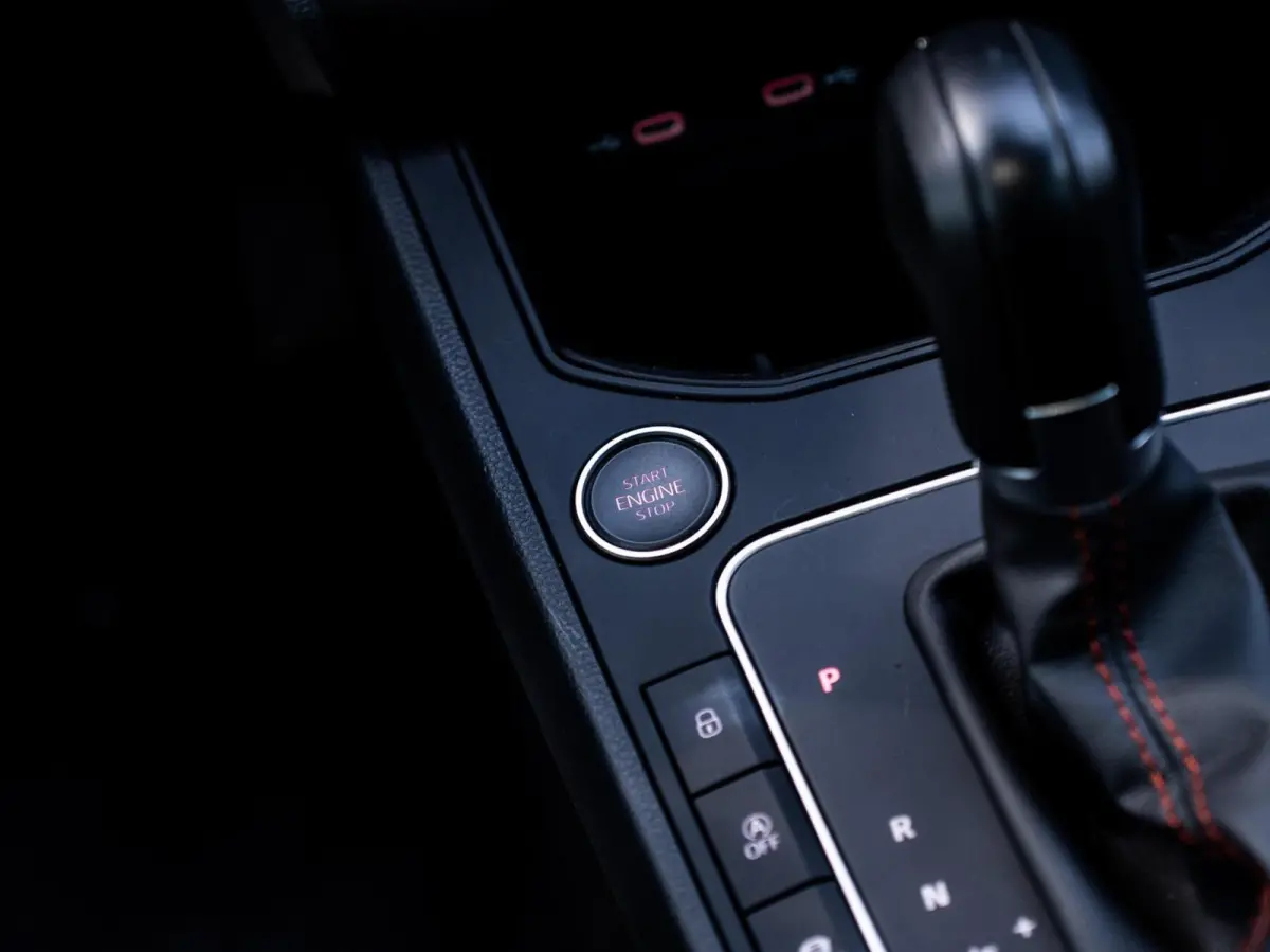 1.0 EcoTSI FR|PANO|ACC|CAMERA|CARPLAY|18''|LED