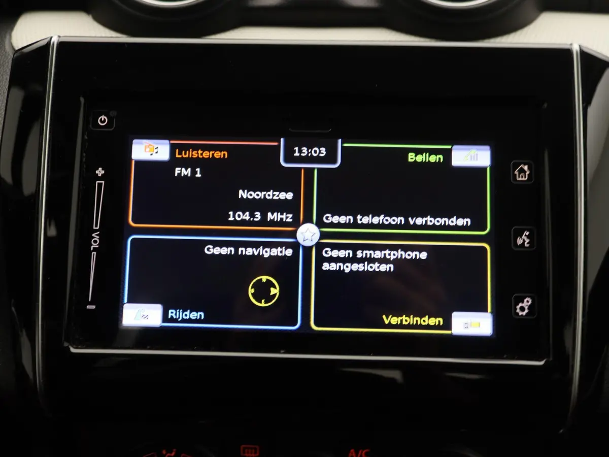 1.2 Comfort Smart Hybrid | Airco | Elektrische ramen | Zuinig!