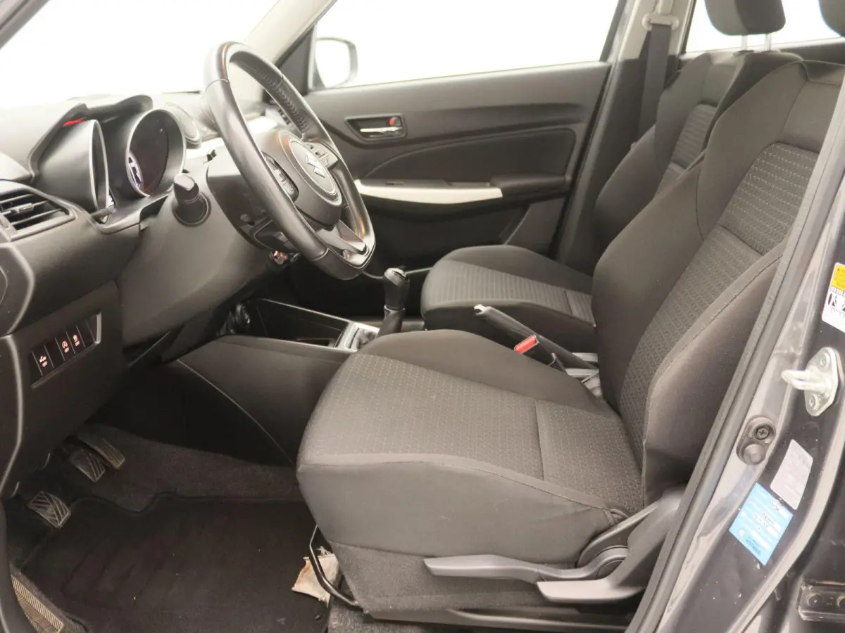 1.2 Comfort Smart Hybrid | Airco | Elektrische ramen | Zuinig!