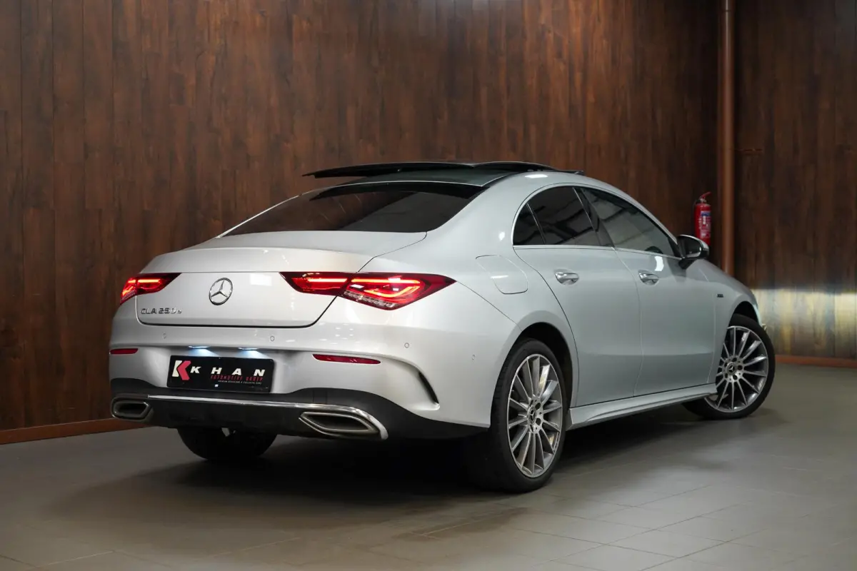 250 e AMG Line BOMVOL|Pano|Burmester|Memory|Sfeerverlichting|19 inch