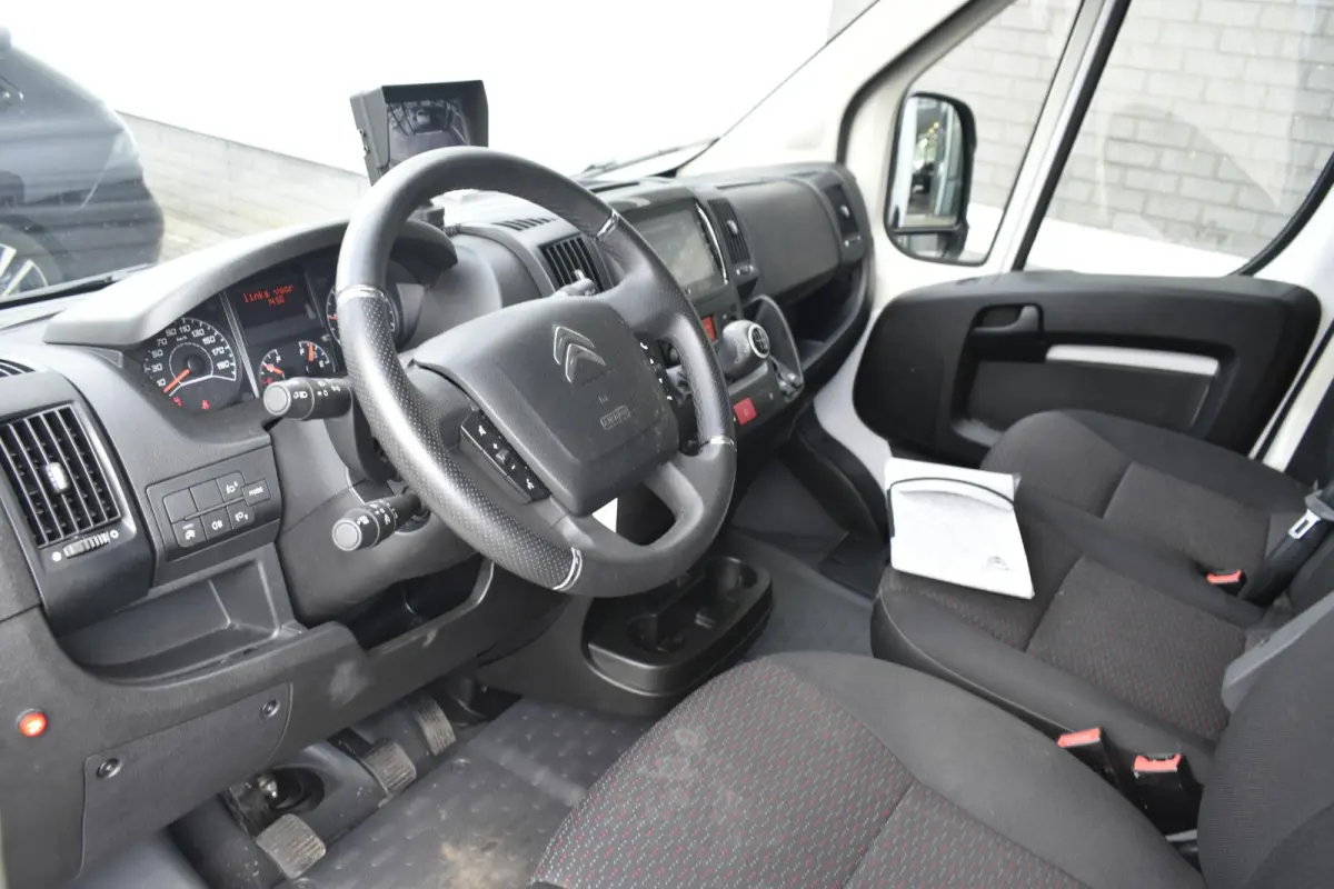 2.2 BlueHDi 140 S&S L4 3.5t Bakwagen Dhollandia Laadklep