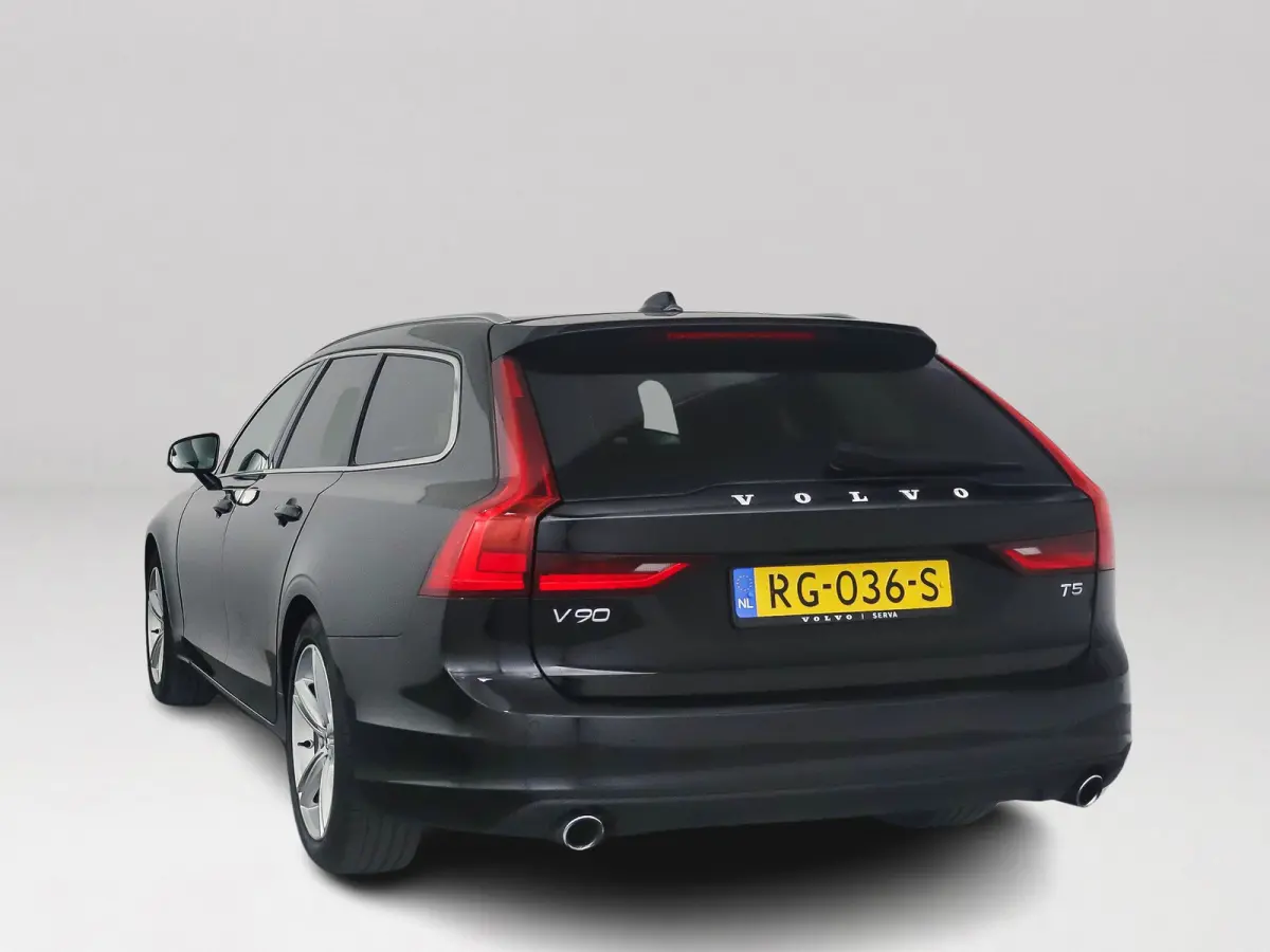 T5 Momentum | Parkeercamera | Stoelverwarming | Cruise control | Navigatie
