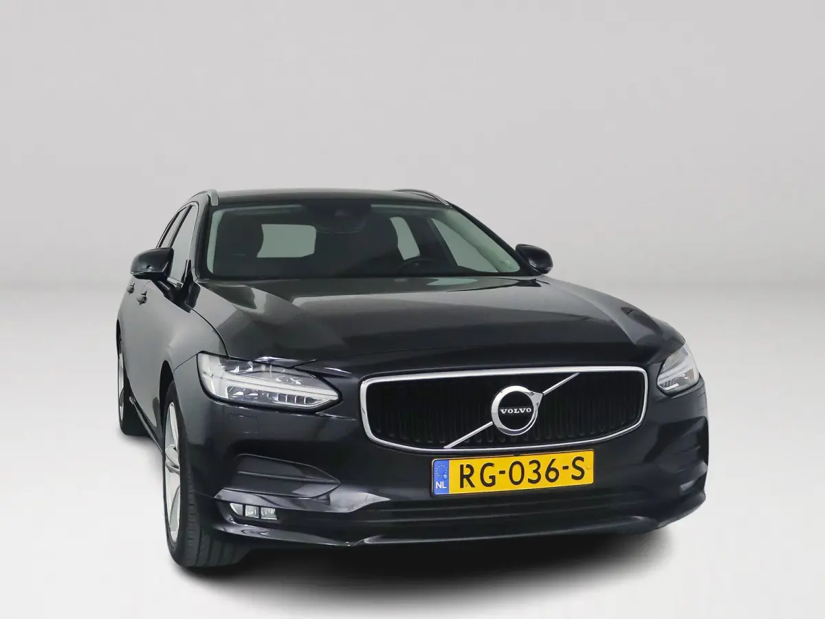T5 Momentum | Parkeercamera | Stoelverwarming | Cruise control | Navigatie