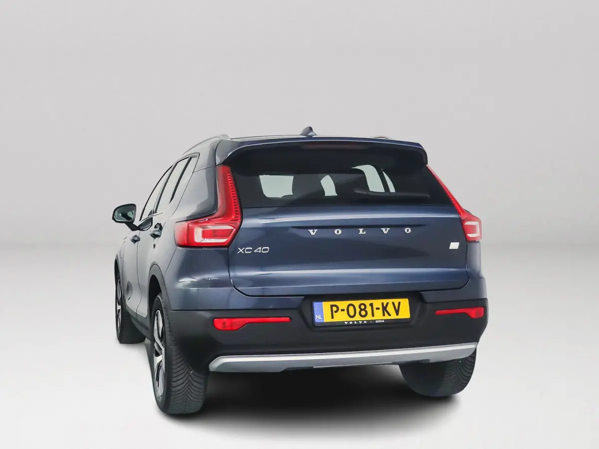 T4 Inscription Expression | Park assist | Climate control | Cruise control | Navigatie