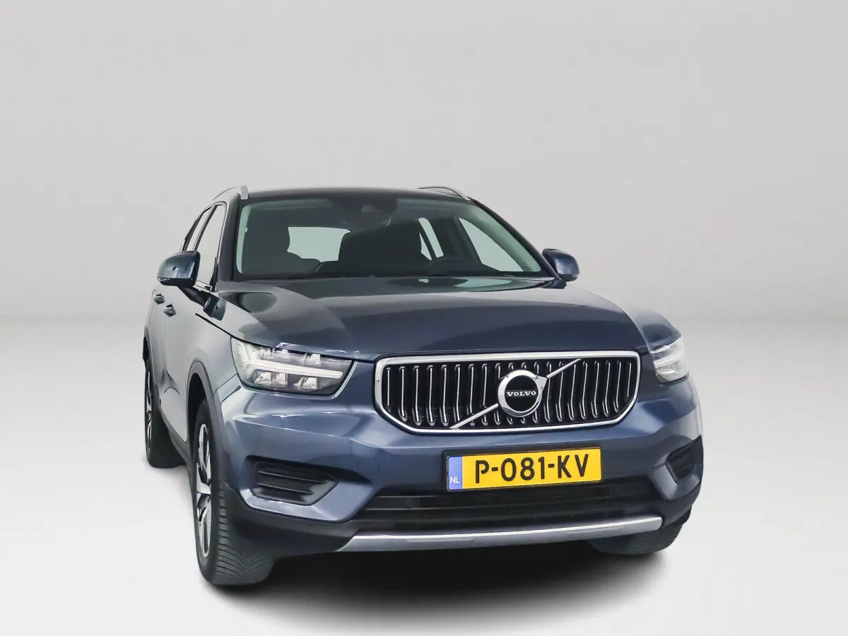 T4 Inscription Expression | Park assist | Climate control | Cruise control | Navigatie
