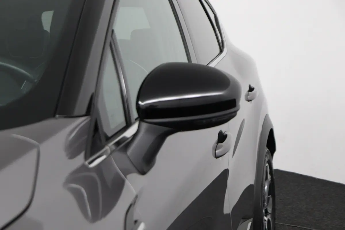 TCe 100 Edition One | BOSE Audio | Groot Navigatiesysteem | Parkeercamera |