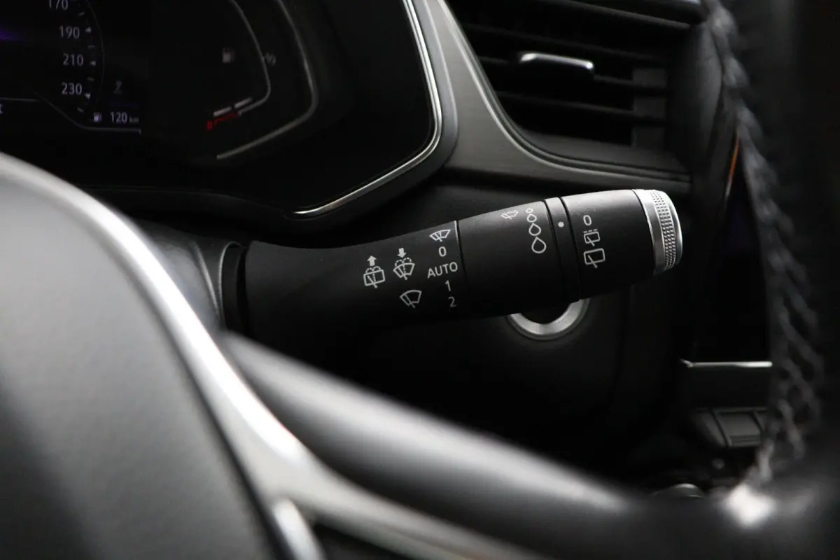 TCe 100 Edition One | BOSE Audio | Groot Navigatiesysteem | Parkeercamera |