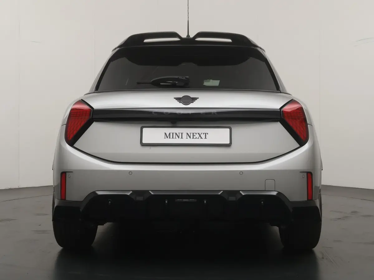 Cooper C John Cooper Works | Pakket-XL | Stuur- stoelverwarming | Panoramadak | 360 graden camera | Head-Up | Elektrische stoelen |