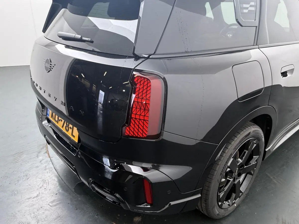 C John Cooper Works | Pakket L | Stoel- stuurverwarming | Panoramadak | Head-Up | Harman Kardon |