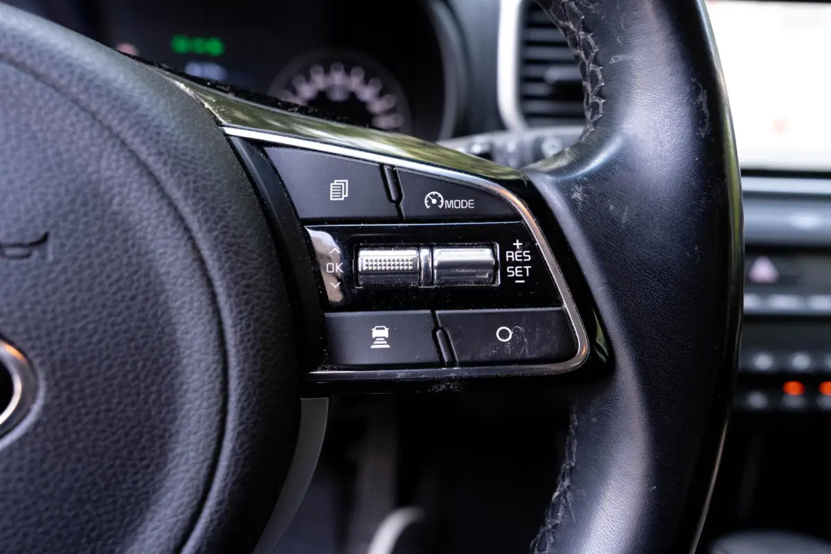 1.6 T-GDI Black Edition | Navigatie | Carplay | Camera | Clima