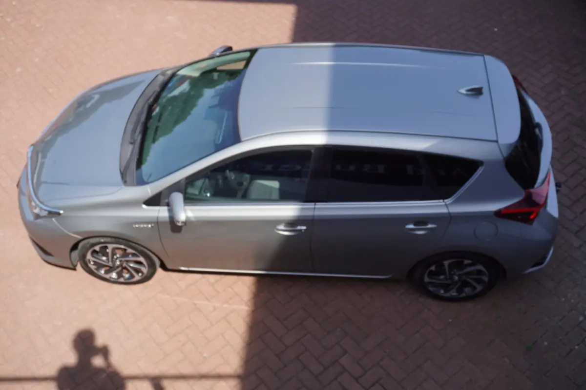 1.8 Hybrid Lease Pro + Led+navigatie+camera+17"Lmv = COMPLEET DEALER ONDH !!