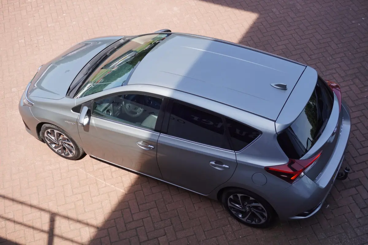 1.8 Hybrid Lease Pro + Led+navigatie+camera+17"Lmv = COMPLEET DEALER ONDH !!