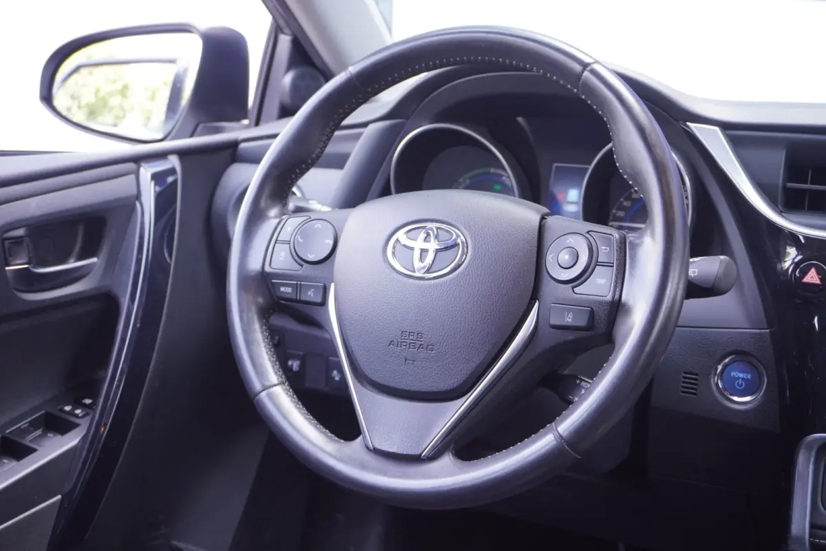 1.8 Hybrid Lease Pro + Led+navigatie+camera+17"Lmv = COMPLEET DEALER ONDH !!