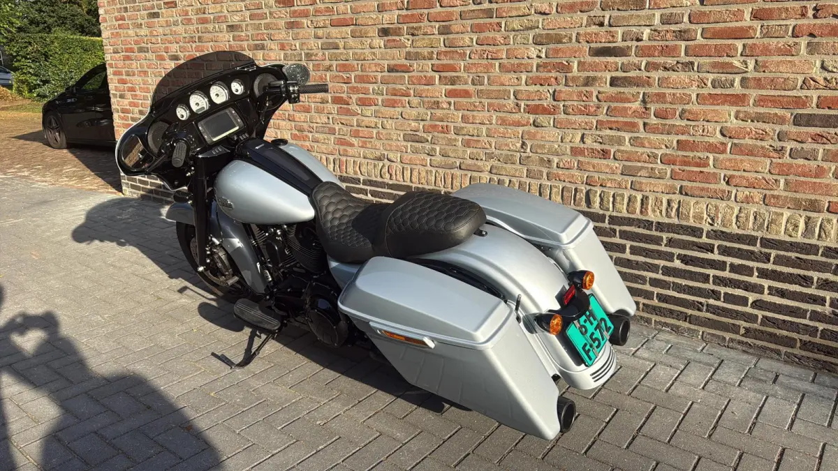 Streetglide