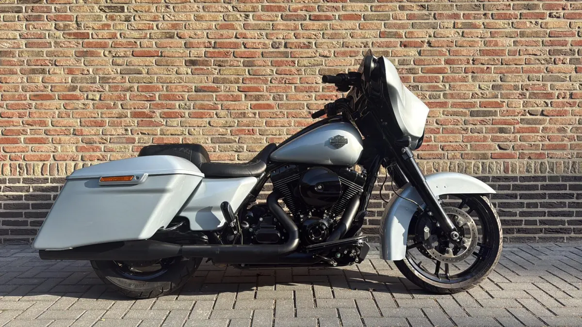 Streetglide