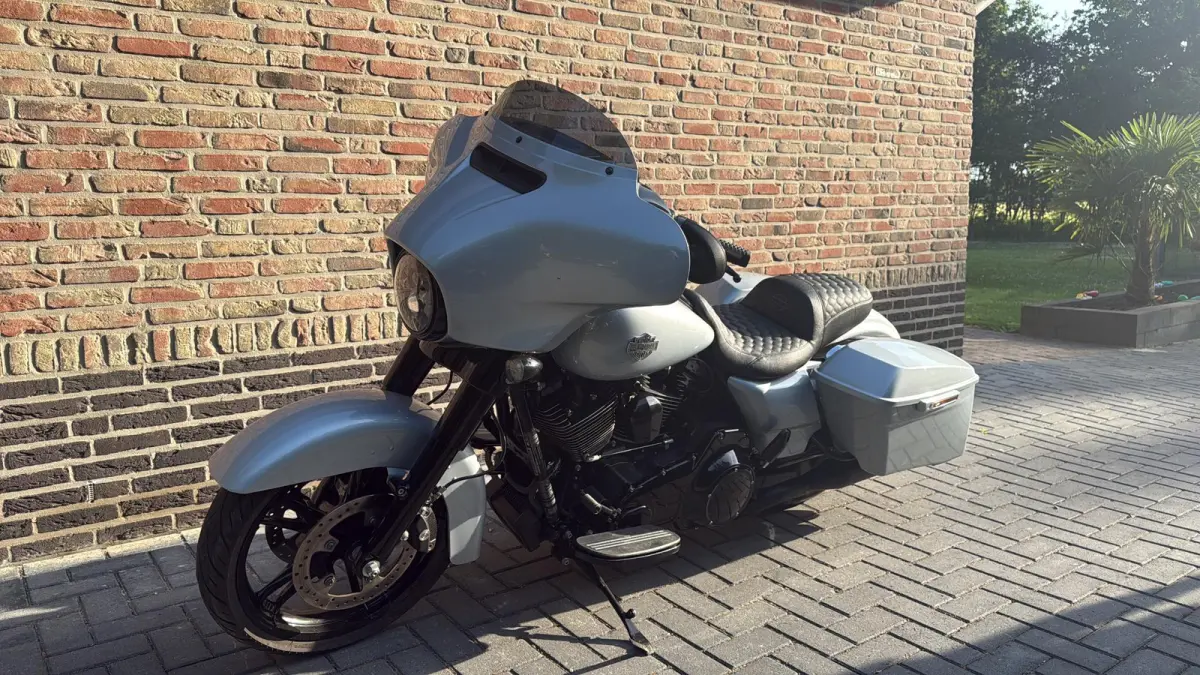 Streetglide