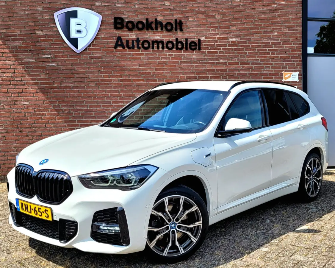 XDrive25e M-Sport, Camera, HiFi, Adaptive LED, 19 inch, DAB (94% SOH - 220PK)