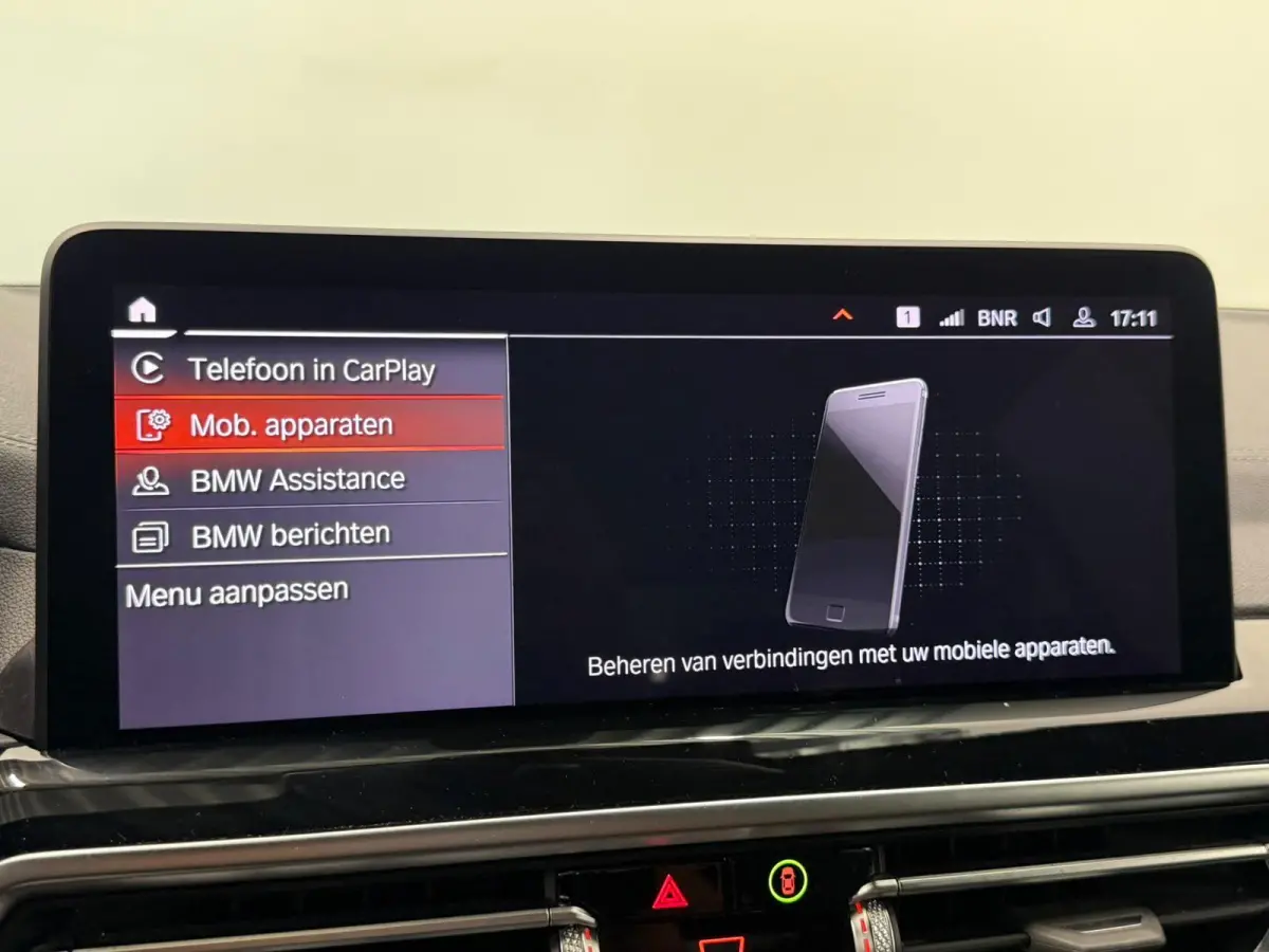 High Executive M Sport 80 kWh Panoramadak Driving Adaptive Cryuise Control Leder Assistant Professional Camera Adaptief LED Shadow Line Stoelverwarming