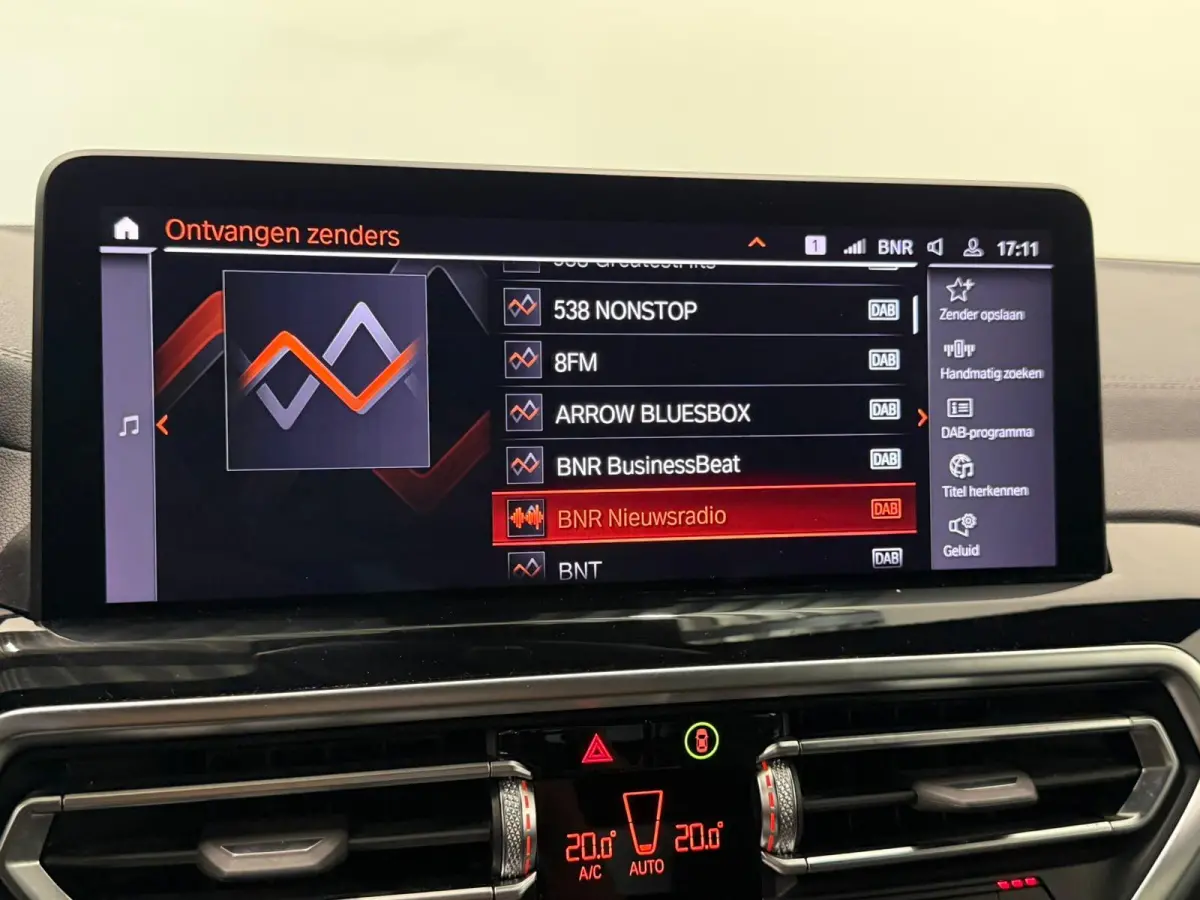 High Executive M Sport 80 kWh Panoramadak Driving Adaptive Cryuise Control Leder Assistant Professional Camera Adaptief LED Shadow Line Stoelverwarming