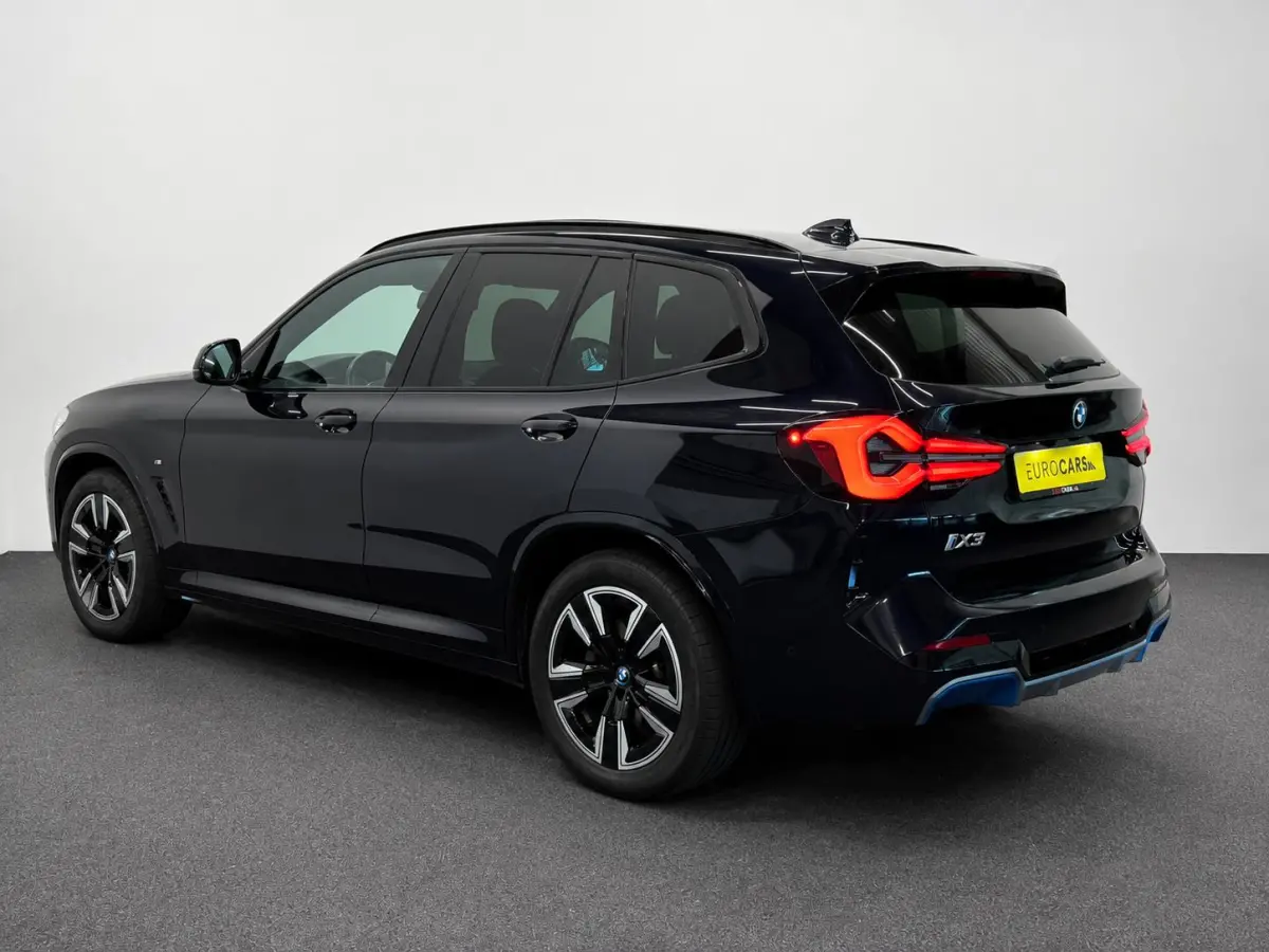 High Executive M Sport 80 kWh Panoramadak Driving Adaptive Cryuise Control Leder Assistant Professional Camera Adaptief LED Shadow Line Stoelverwarming