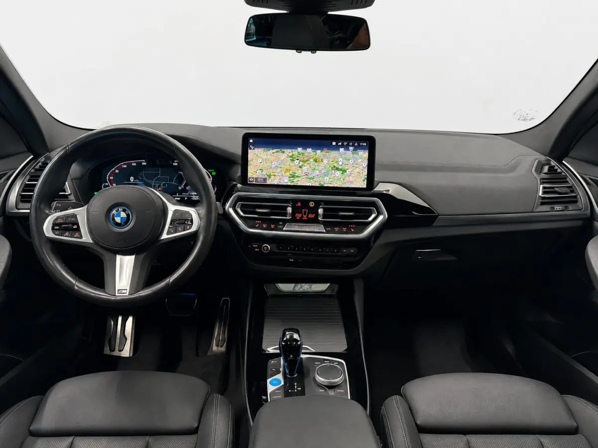 High Executive M Sport 80 kWh Panoramadak Driving Adaptive Cryuise Control Leder Assistant Professional Camera Adaptief LED Shadow Line Stoelverwarming