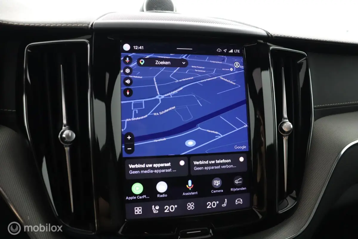 2.0 T8 Plug-in hybrid AWD R-Design | Luchtvering | Adaptive Cruise | Trekhaak | Bowers & Wilkins | SOH 94.97% | Head Up | Standkachel