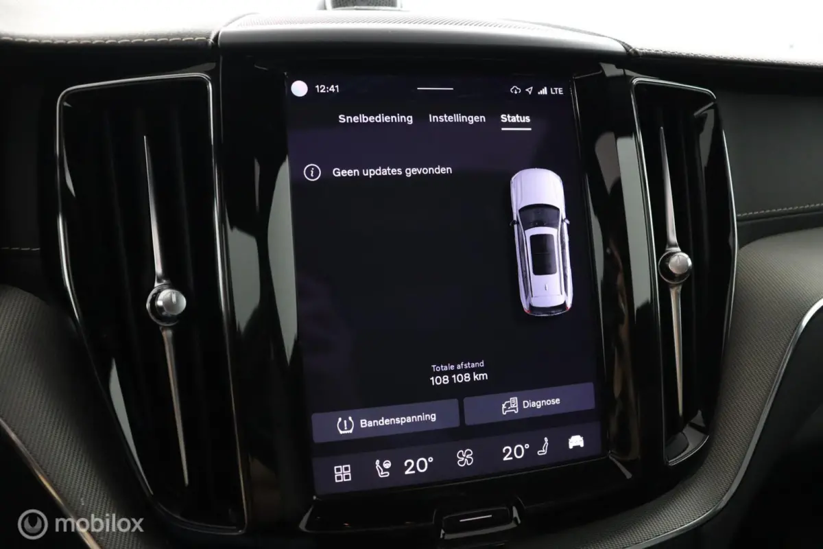 2.0 T8 Plug-in hybrid AWD R-Design | Luchtvering | Adaptive Cruise | Trekhaak | Bowers & Wilkins | SOH 94.97% | Head Up | Standkachel