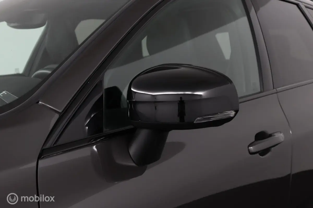 2.0 T8 Plug-in hybrid AWD R-Design | Luchtvering | Adaptive Cruise | Trekhaak | Bowers & Wilkins | SOH 94.97% | Head Up | Standkachel