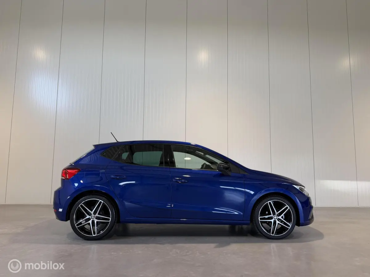 1.0 TSI FR Business Intense Plus, Navi|Led|Carplay|Leder/alcantara|1e Eig.|Org. NL|18"