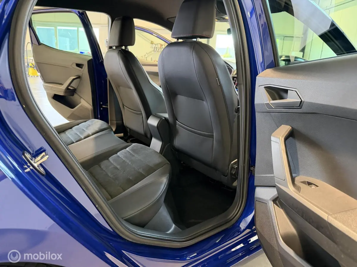 1.0 TSI FR Business Intense Plus, Navi|Led|Carplay|Leder/alcantara|1e Eig.|Org. NL|18"