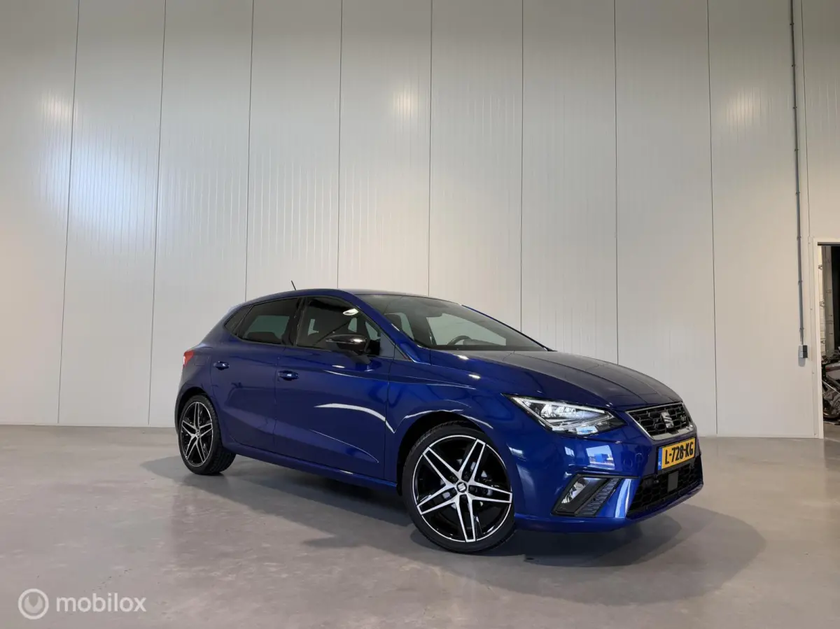 1.0 TSI FR Business Intense Plus, Navi|Led|Carplay|Leder/alcantara|1e Eig.|Org. NL|18"