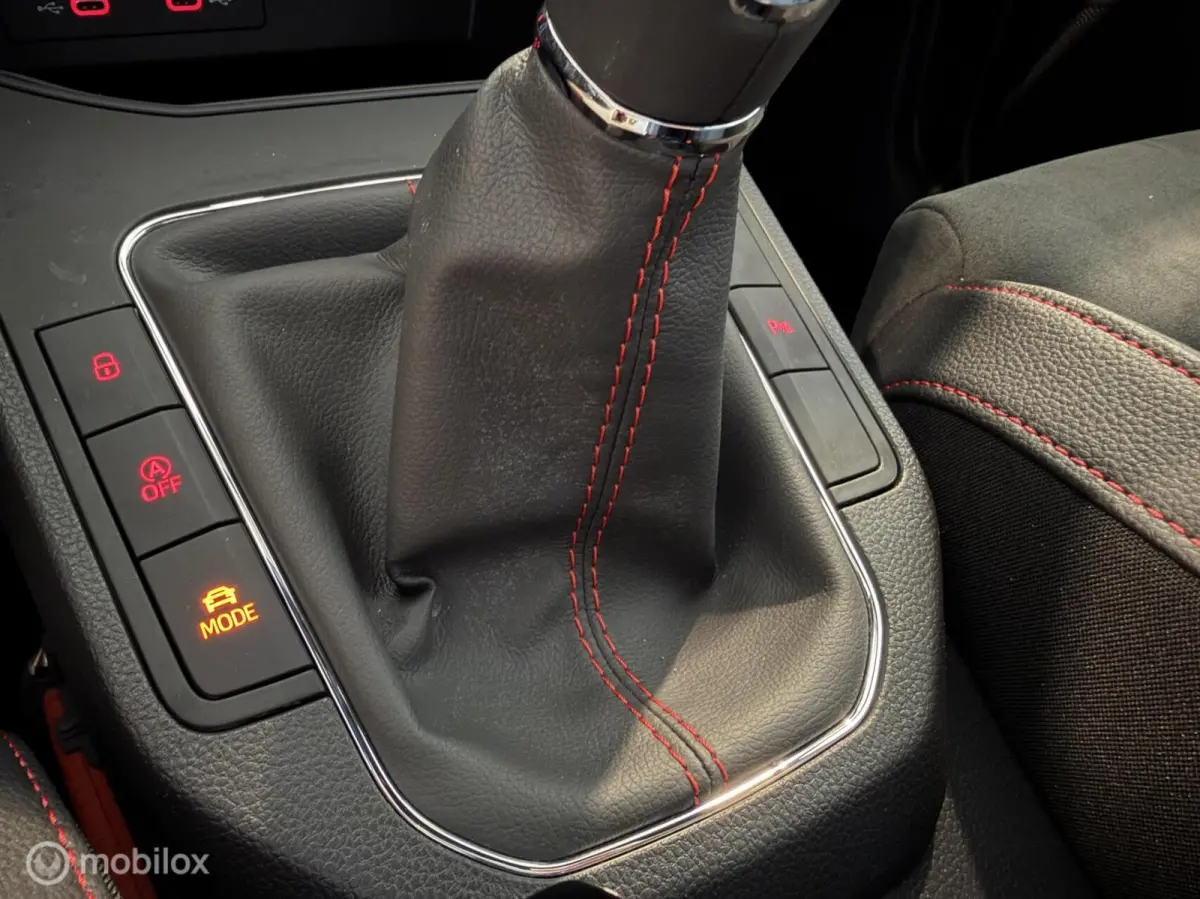 1.0 TSI FR Business Intense Plus, Navi|Led|Carplay|Leder/alcantara|1e Eig.|Org. NL|18"