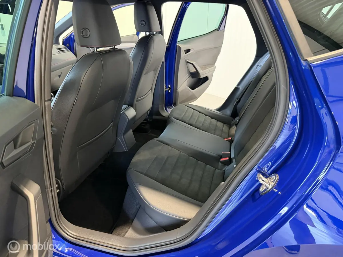 1.0 TSI FR Business Intense Plus, Navi|Led|Carplay|Leder/alcantara|1e Eig.|Org. NL|18"