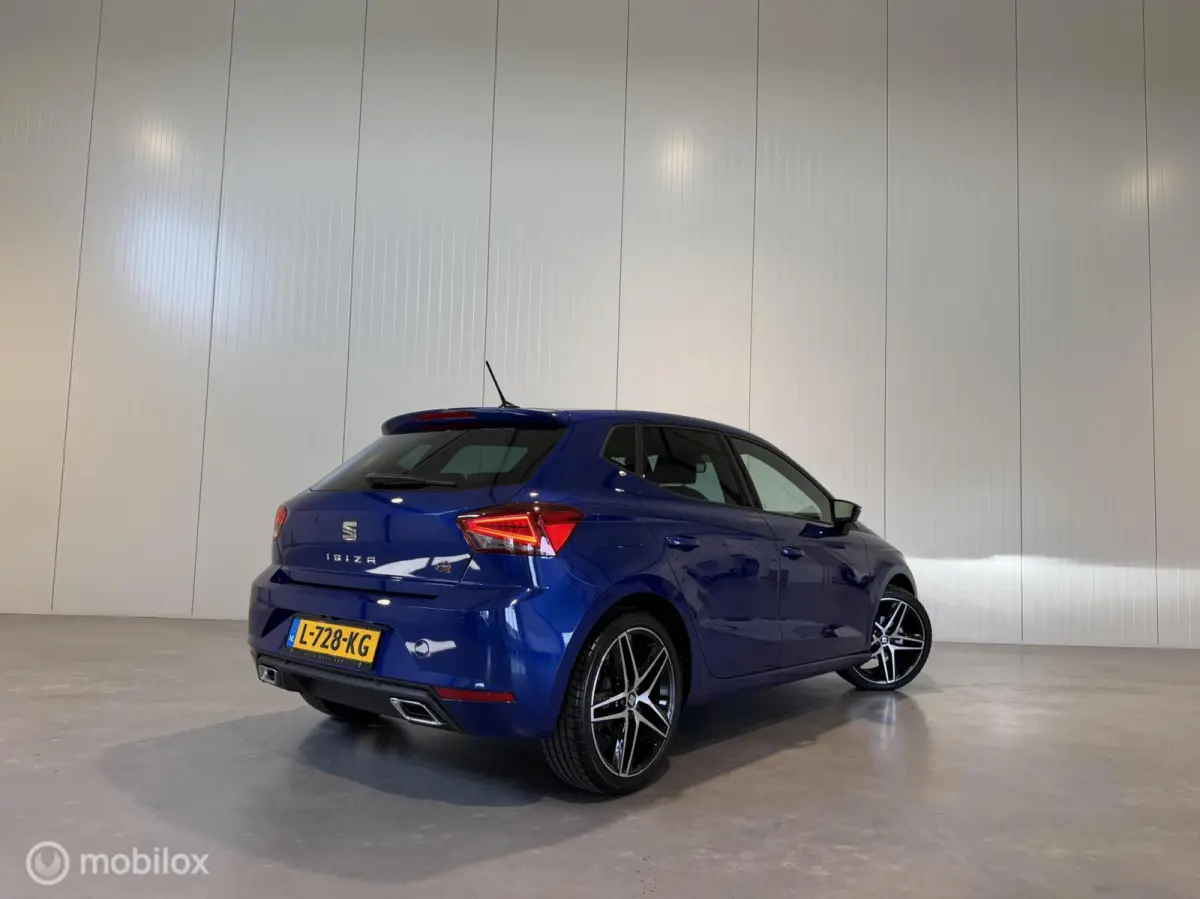 1.0 TSI FR Business Intense Plus, Navi|Led|Carplay|Leder/alcantara|1e Eig.|Org. NL|18"