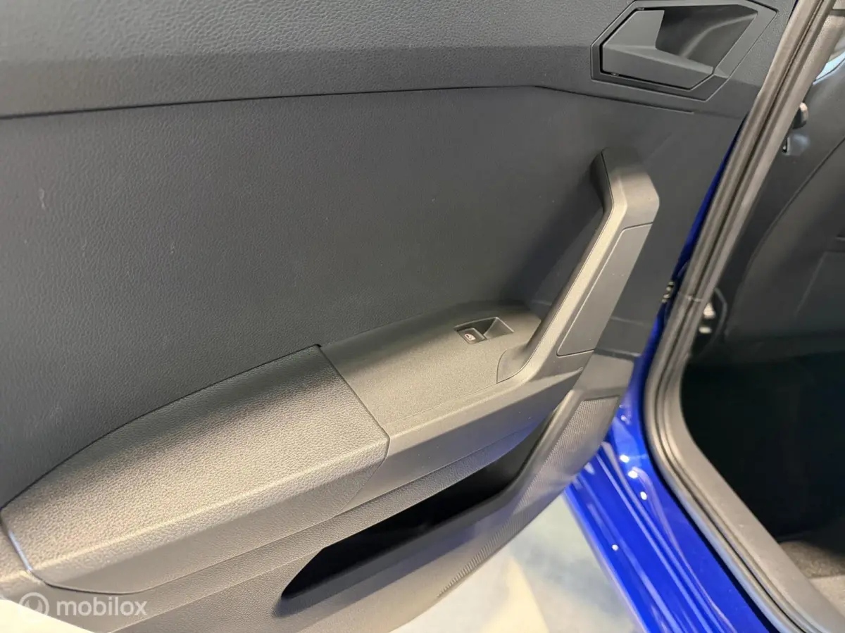 1.0 TSI FR Business Intense Plus, Navi|Led|Carplay|Leder/alcantara|1e Eig.|Org. NL|18"