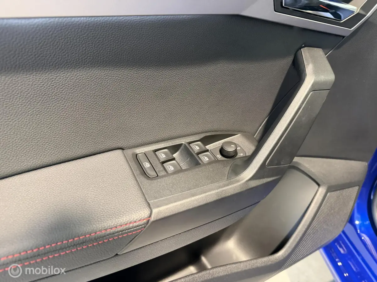 1.0 TSI FR Business Intense Plus, Navi|Led|Carplay|Leder/alcantara|1e Eig.|Org. NL|18"