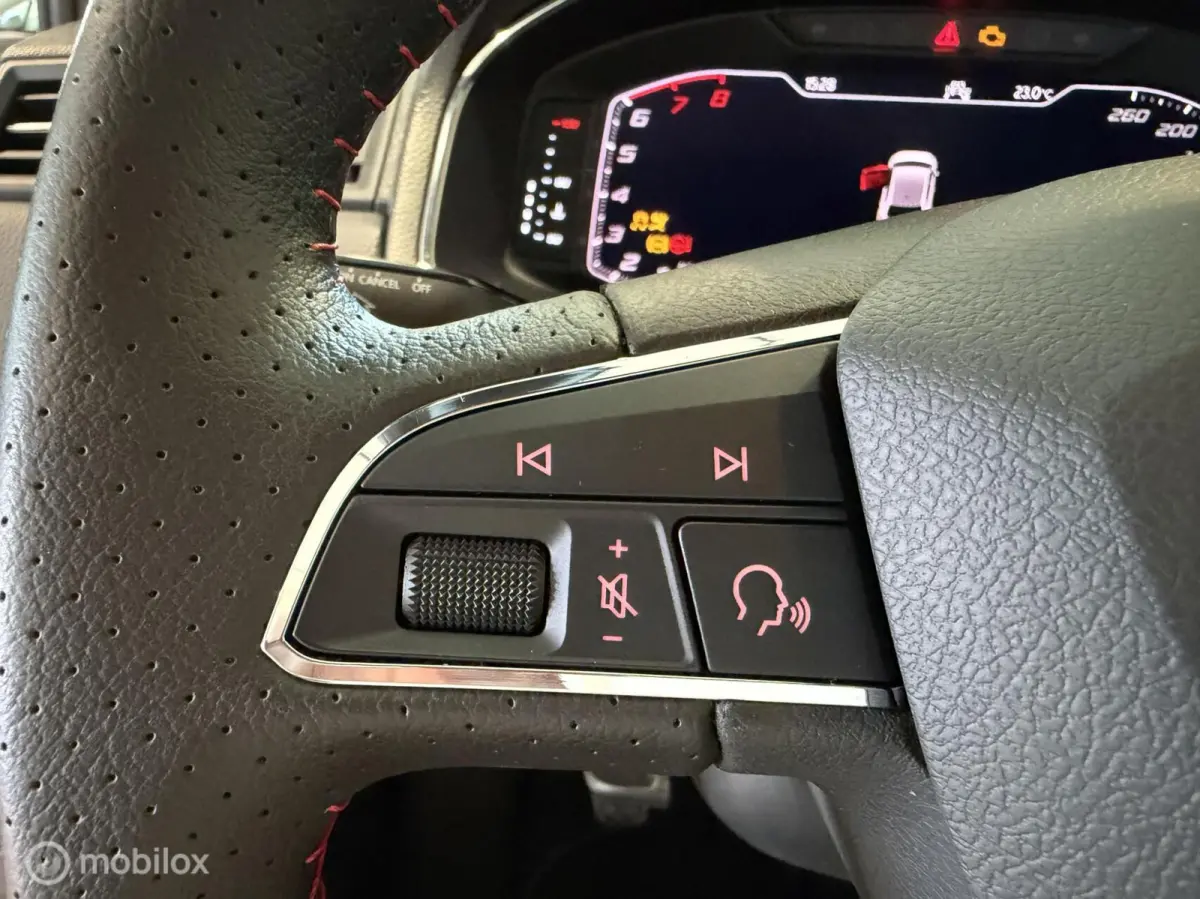 1.0 TSI FR Business Intense Plus, Navi|Led|Carplay|Leder/alcantara|1e Eig.|Org. NL|18"