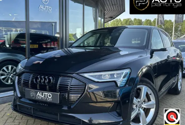 e-tron 55 quattro 95 kWh 408PK | DEALERONDERHOUDEN | Zeer Nette Staat! | Luxe Lederen Stoelen Elektrisch Met Memory | Achteruitrijcamera | Virtual Mirrors | Head Up Display | Elektrische Ach