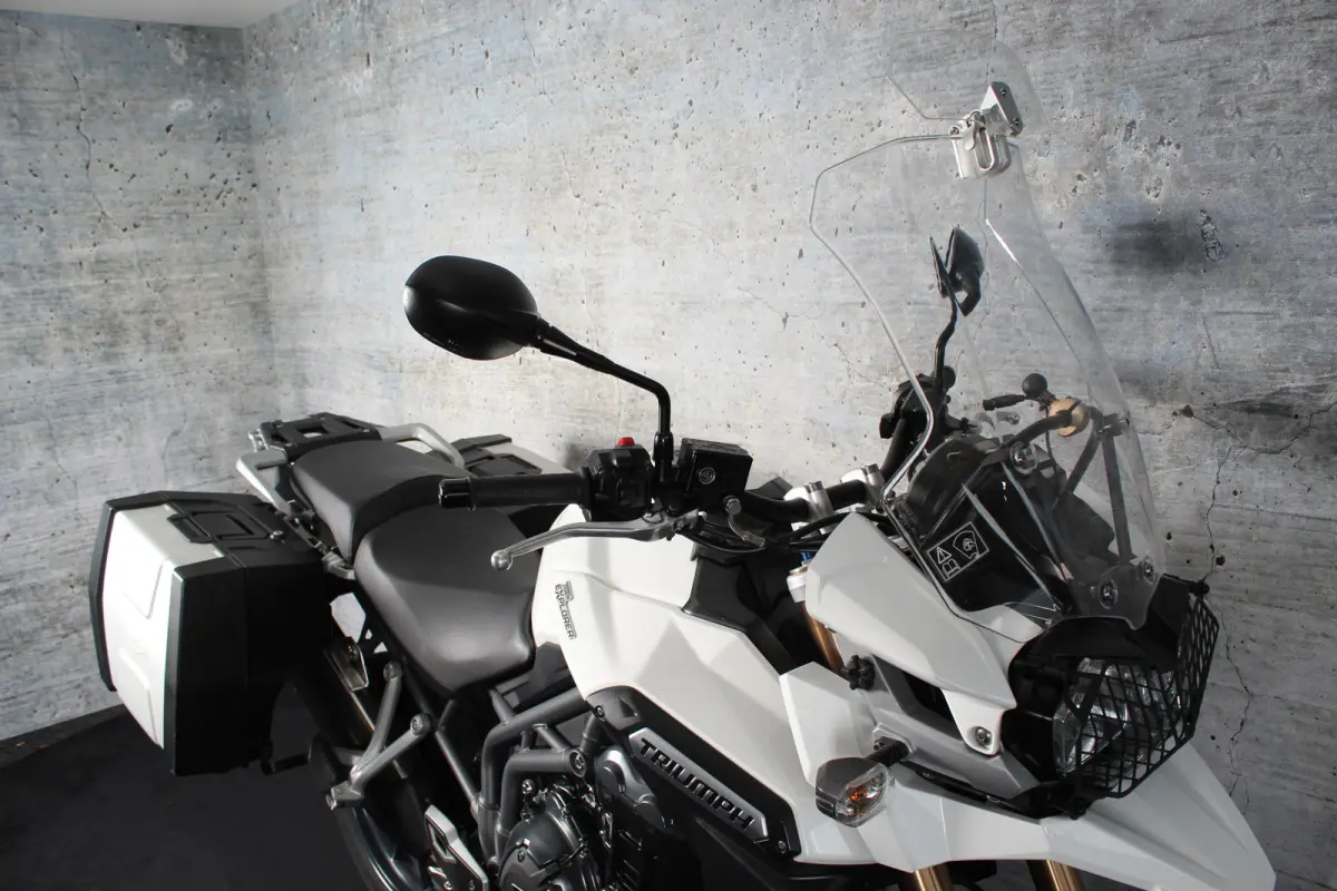 1200 Explorer ABS met zijkoffers