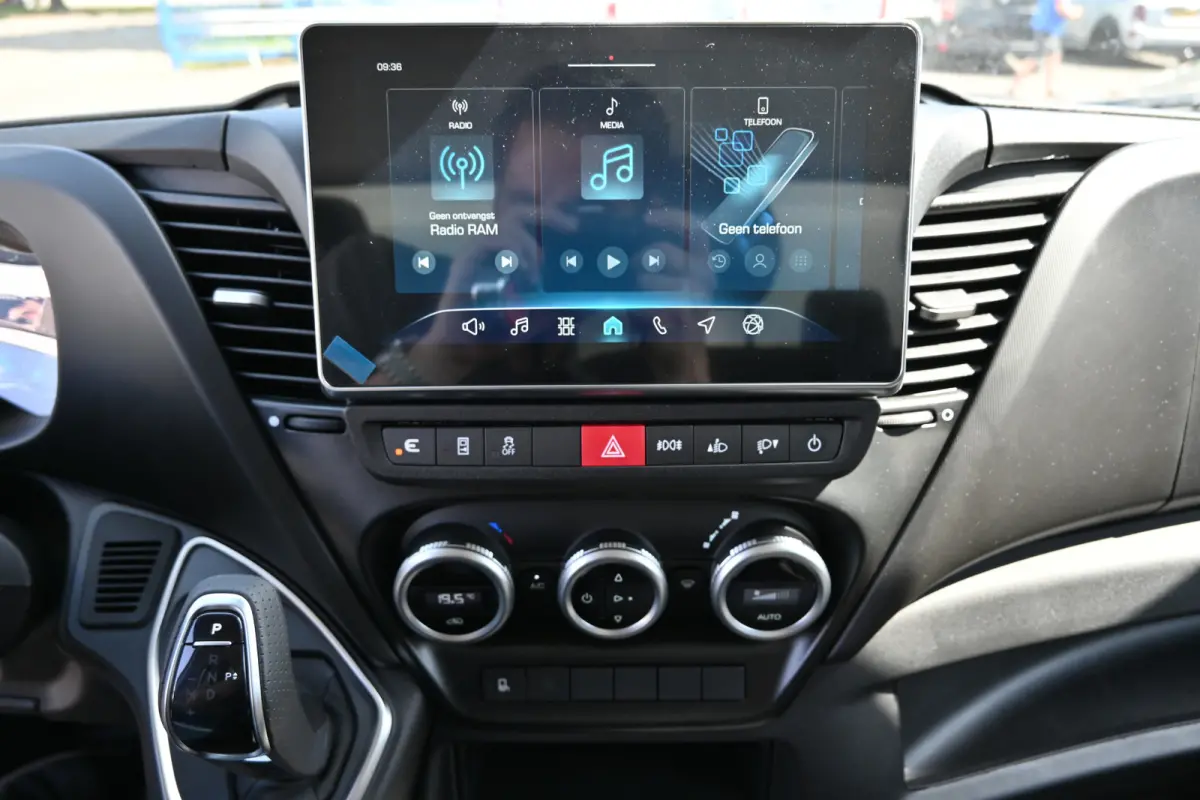 35S18 3.0 180 pk Hi-Matic Open laadbak ACC, Geveerde stoel, Apple Carplay/Android Auto