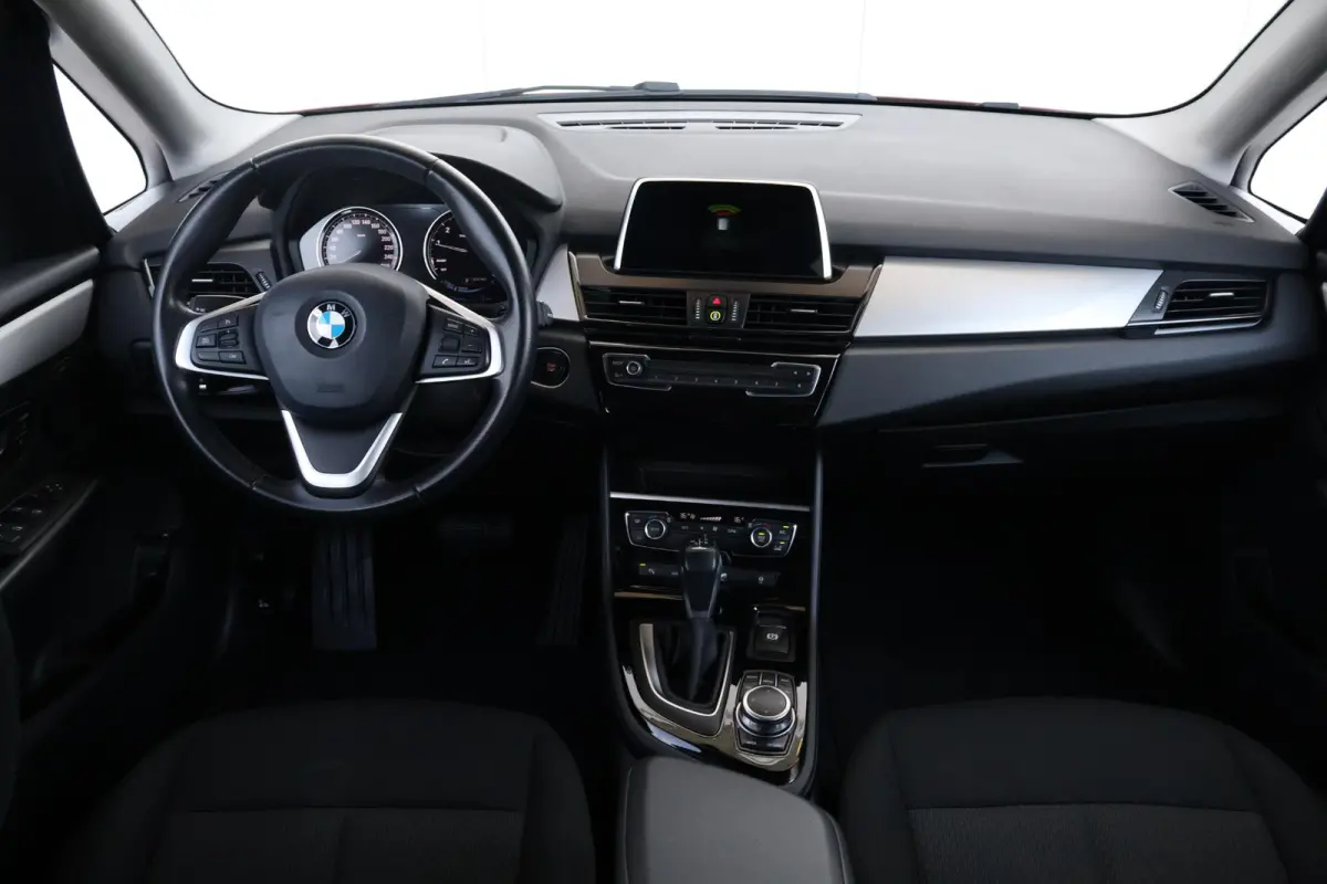 225xe iPerformance Executive | SoH 85% | Climate Control | PDC | Navi | Elektrische Achterklep |
